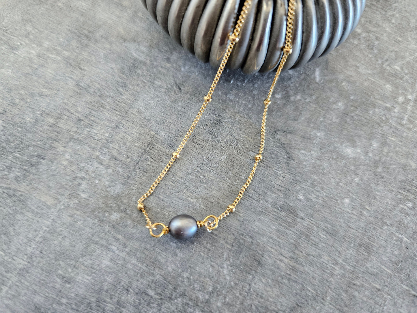 Floating Grey Pearl Necklace