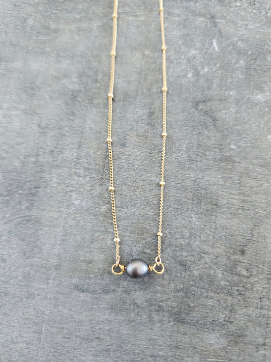 Floating Grey Pearl Necklace